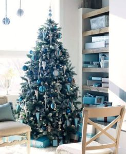 christmas-tree-blue.jpg