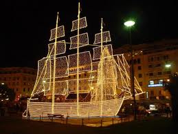 Christmas_boat.jpg