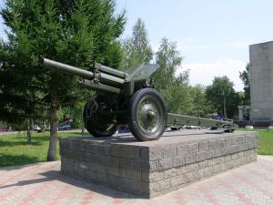 800px-M30_howitzer_nn_1.jpg