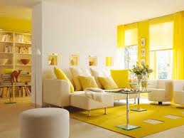 yellow room.jpg yellow room.jpg