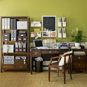 green-and-brown-home-office.jpg green-and-brown-home-office.jpg