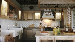 charming-traditional-kitchen-1.jpg