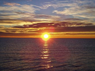 sunrise.jpg sunrise.jpg