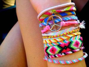 friendship-bracelets-.jpg