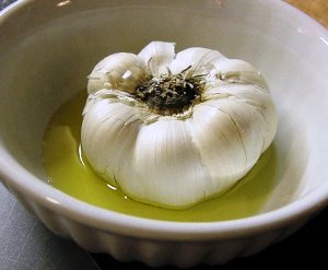 Garlic.JPG Garlic.JPG