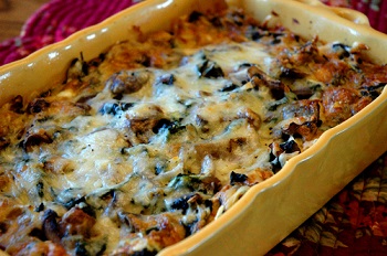 french-baguette-casserole-with-custard-spinach-mushroom-onion-and-cheese-61.jpg