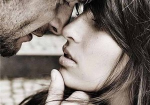 romantic-couple.jpg romantic-couple.jpg