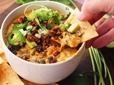 20150228-vegan-loaded-queso-dip7.jpg