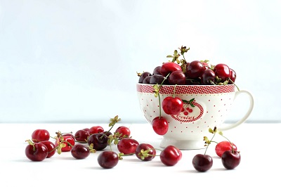 food-cerises-cup-cherries-cherry-berry-red-ripe-photo.jpg