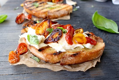 Burrata-Bruschetta-Recipe.jpg Burrata-Bruschetta-Recipe.jpg