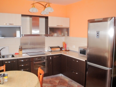 kitchen_5_framar.jpg